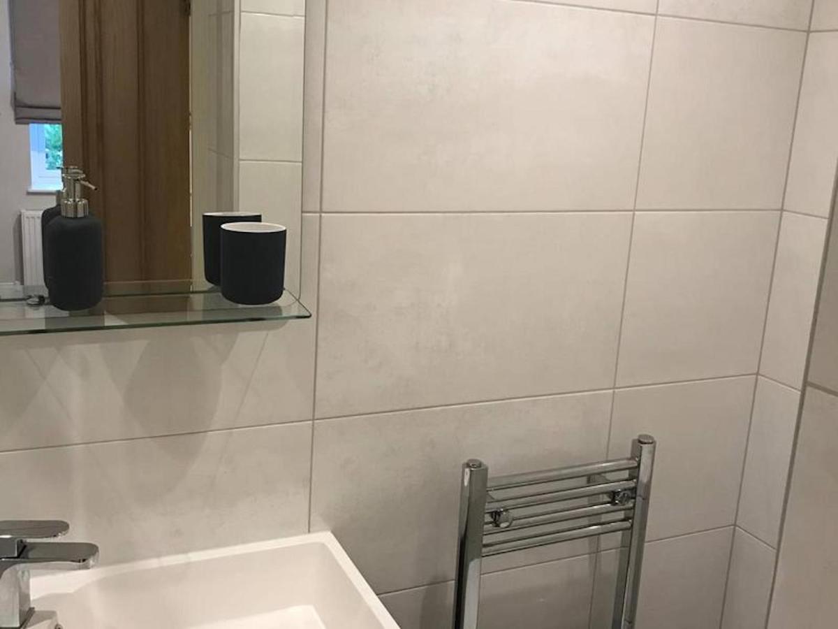 Serviced Appartment 1 Helena Reading Luaran gambar